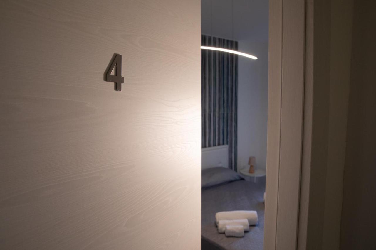 Largo Sicilia B&B 阿沃拉 外观 照片