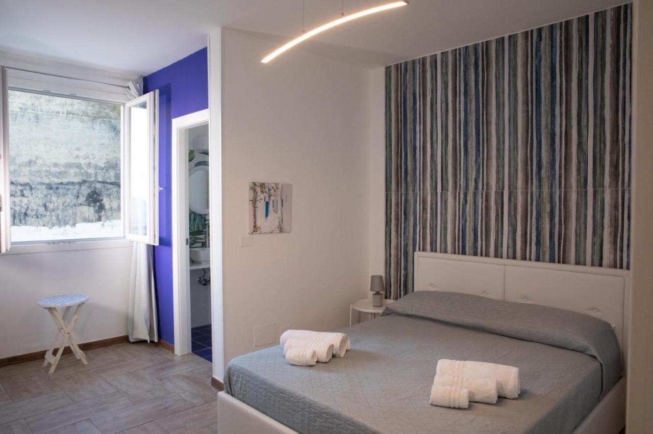 Largo Sicilia B&B 阿沃拉 外观 照片